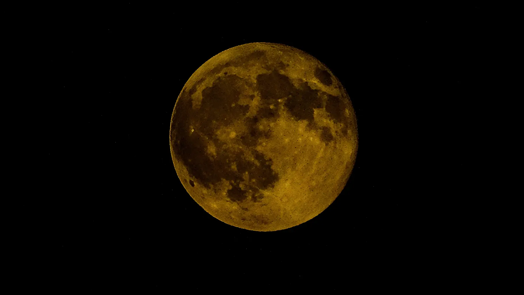 Full moon against a black sky